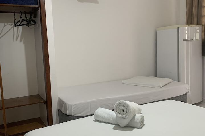 Room 13 of 70