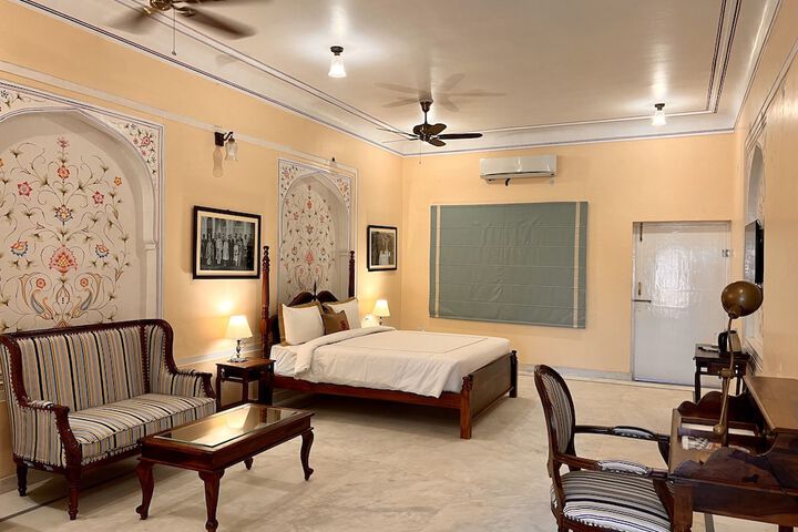 Room 26 of 140