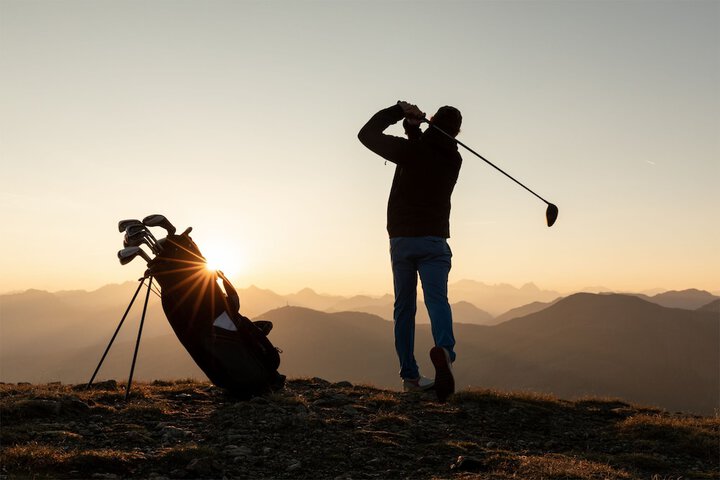 Golf 16 of 27