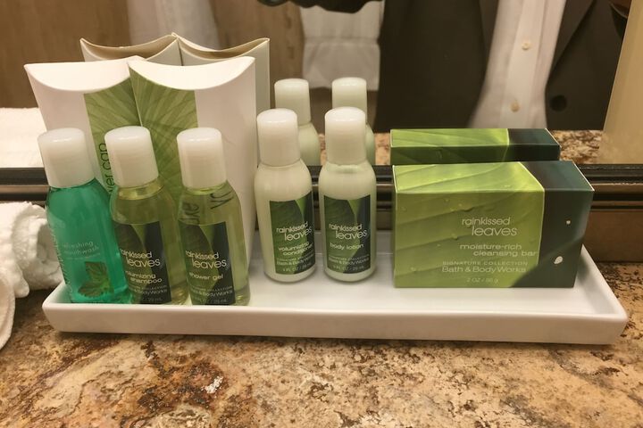Bathroom amenities