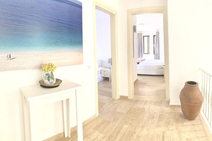 Room 20 of 69