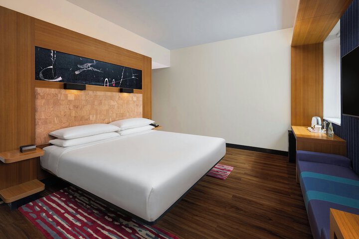 Room 7 of 57