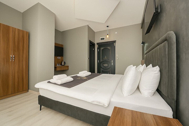 Room 36 of 54