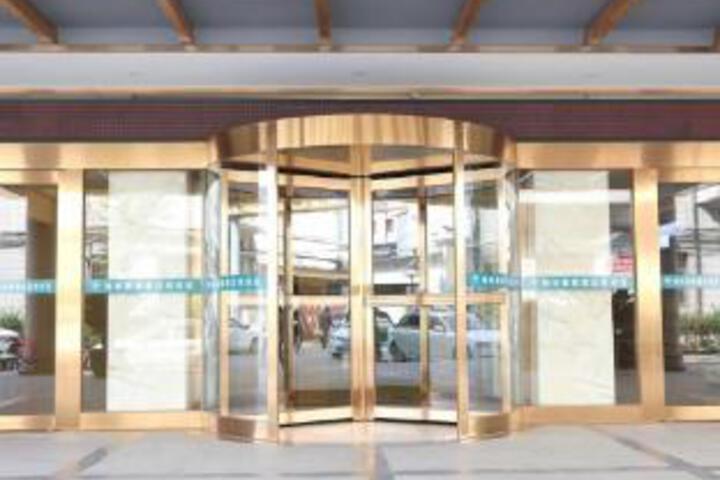Yuetan Hotel