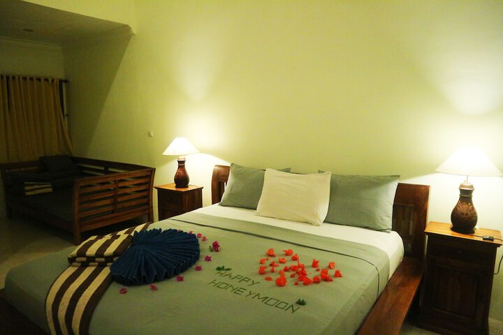 Room 12 of 50