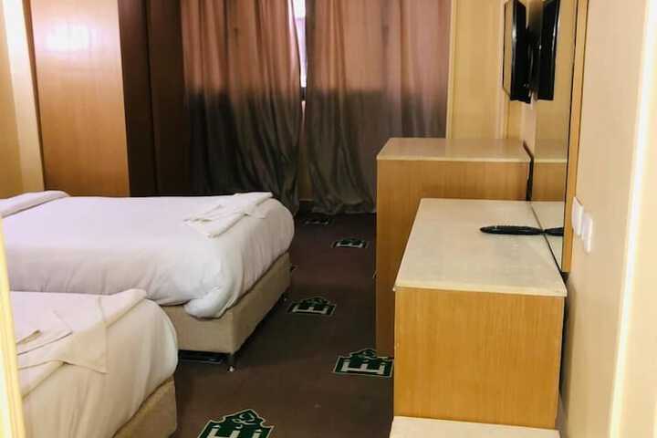 Room 38 of 66