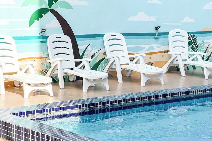 Pool 31 of 48