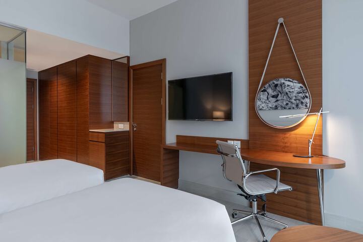 Room 41 of 108