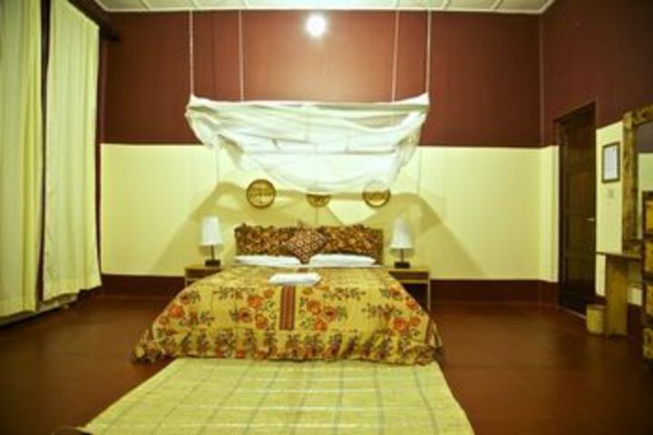Room 37 of 71