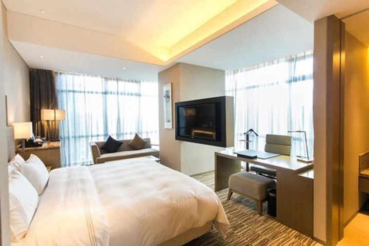 Room 30 of 91