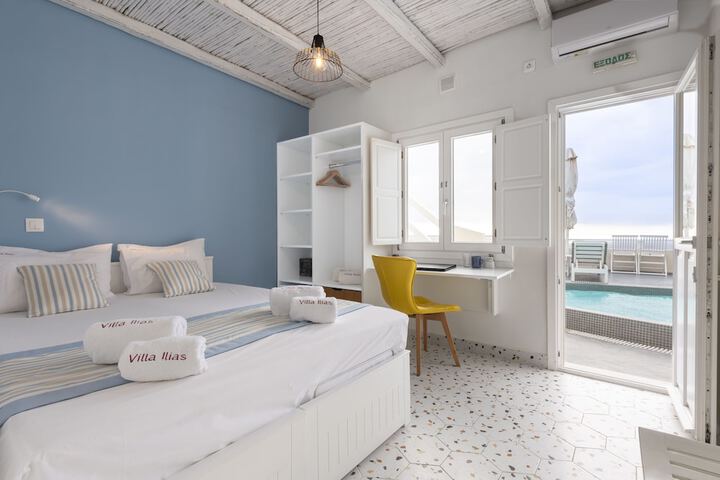 Room 42 of 188