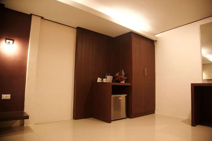 Room 29 of 61
