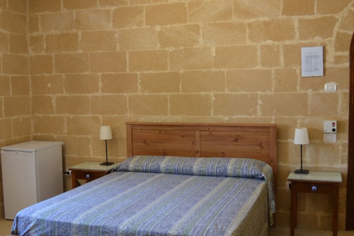 Room 17 of 81