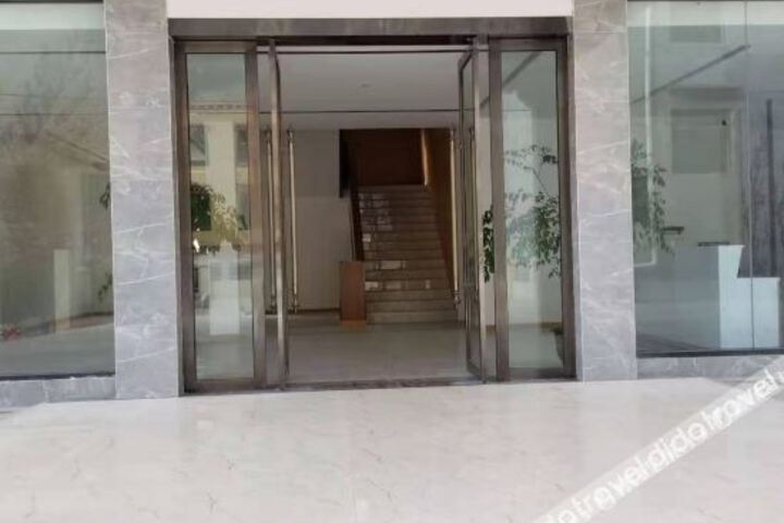 Hotel 7 of 27