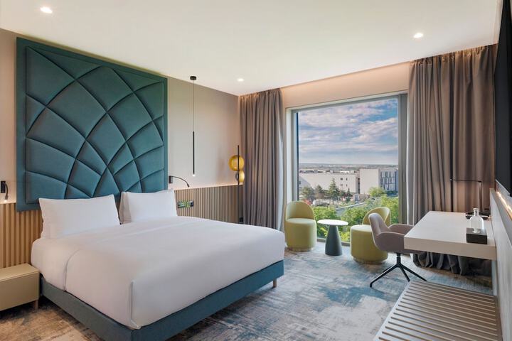 Room 3 of 29