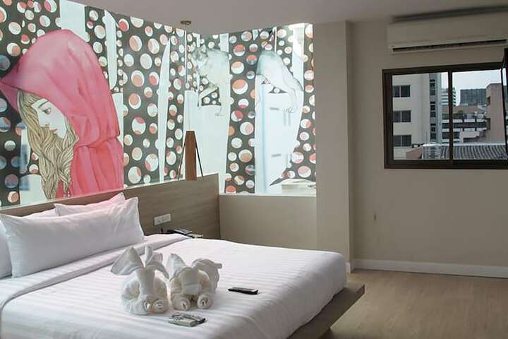 Room 10 of 59