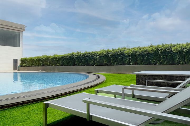Pool 53 of 88