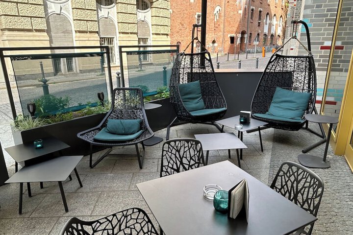 Terrace/Patio 48 of 49