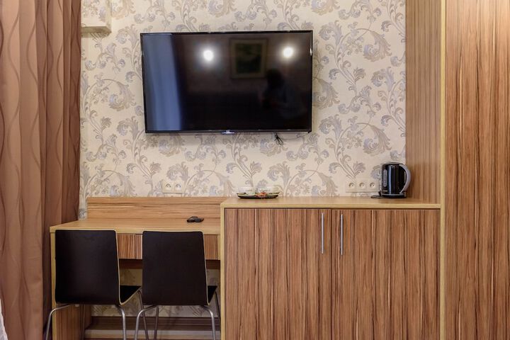Room 18 of 53