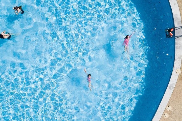 Pool 62 of 77