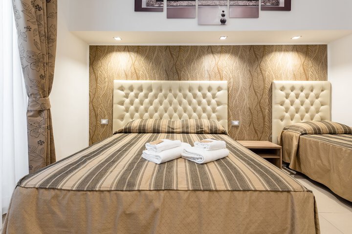 Room 21 of 64
