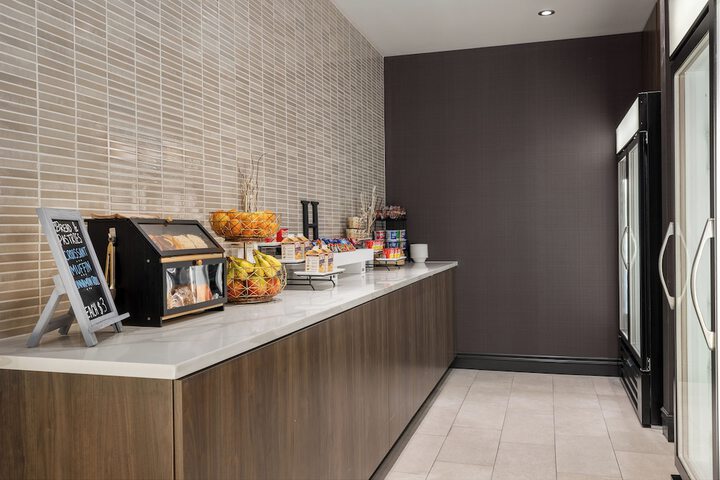 Snack bar