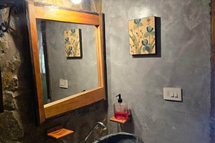 Room 85 of 138