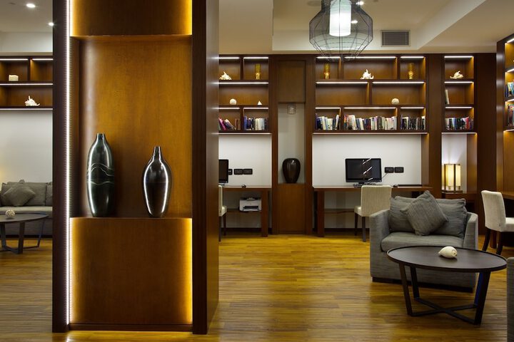 Hotel Interior 78 of 104