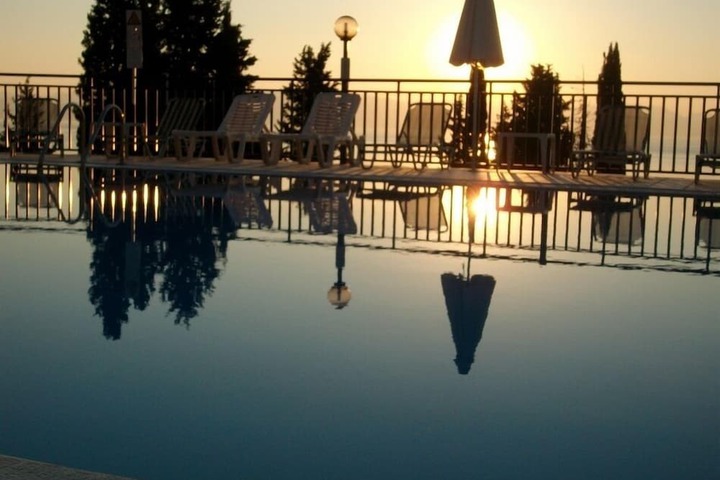 Pool 58 of 72