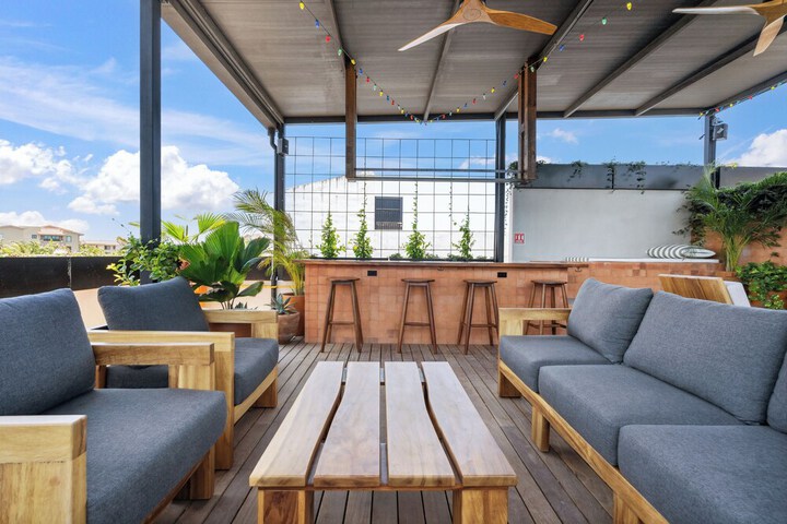 Terrace/Patio 95 of 98