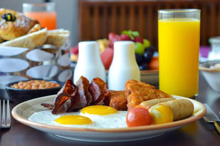 Breakfast meal