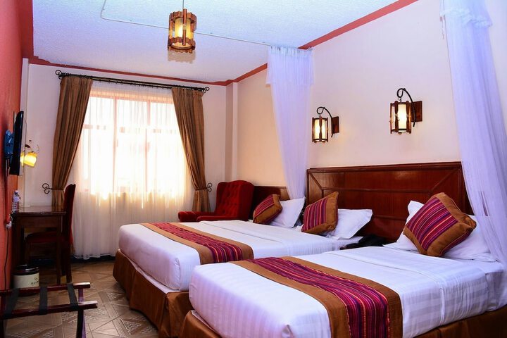 Seasons Airport Hotel