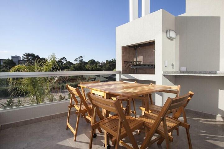 Terrace/Patio 10 of 18