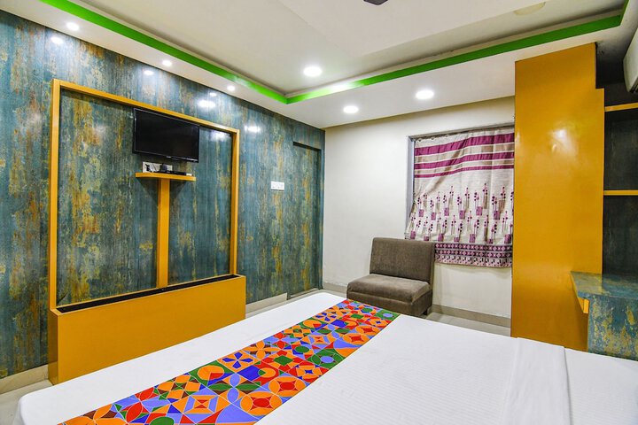 Room 18 of 27