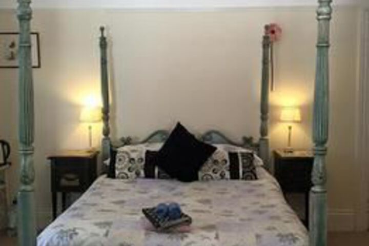 Room 7 of 35