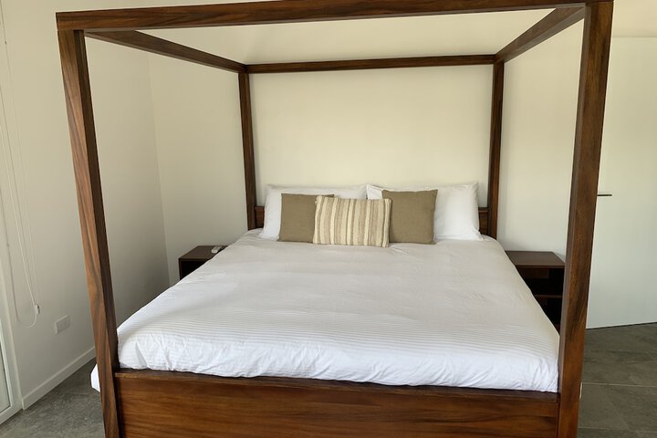 Room 3 of 30