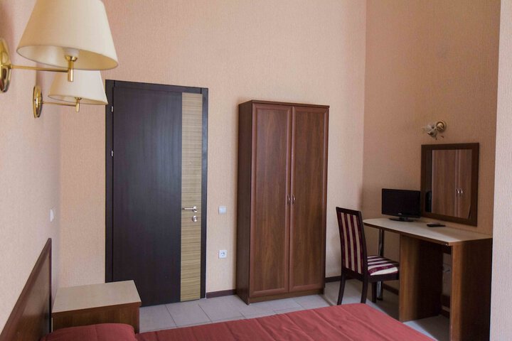 Room 7 of 54