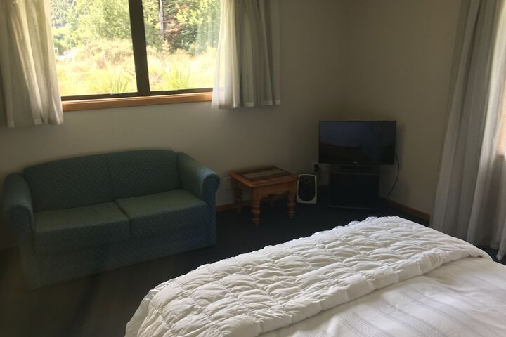 Room 12 of 63