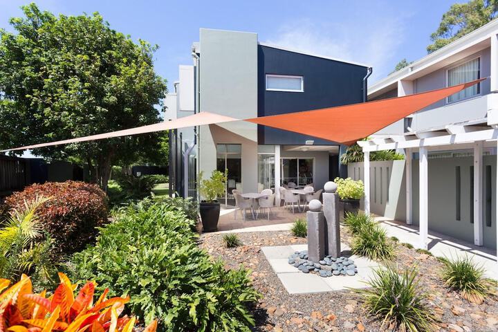 Terrace/Patio 8 of 21