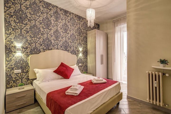 Room 20 of 33