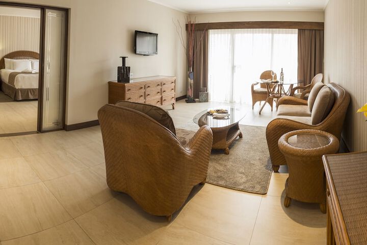 Room 14 of 73