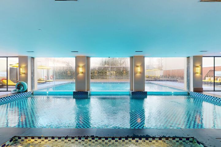 Pool 74 of 191