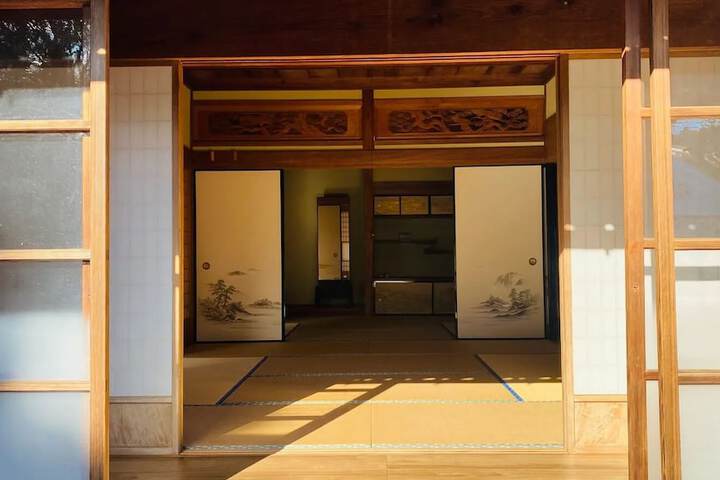 Room 43 of 110