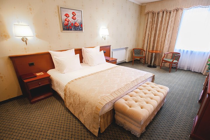 Room 3 of 67