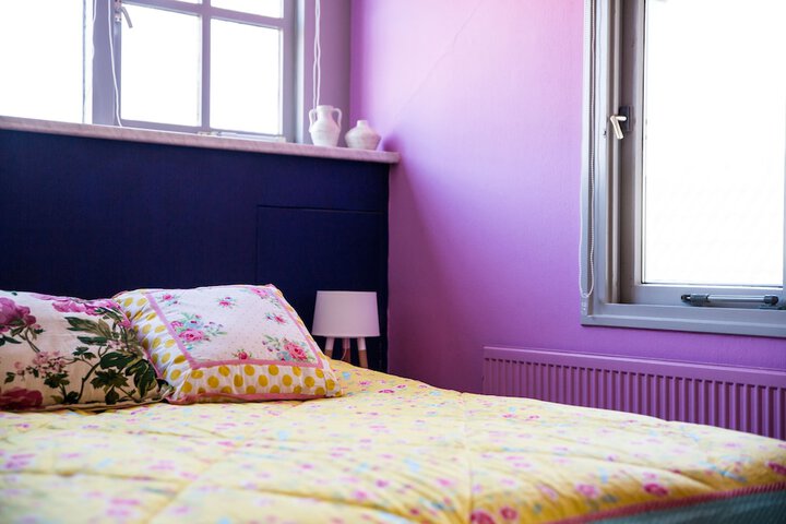 Room 8 of 42
