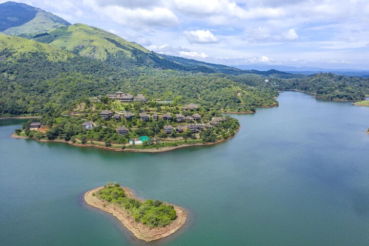 Photo of MOUNTAIN SHADOWS RESORT WAYANAD