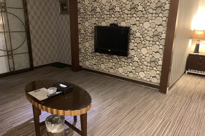 Room 43 of 54