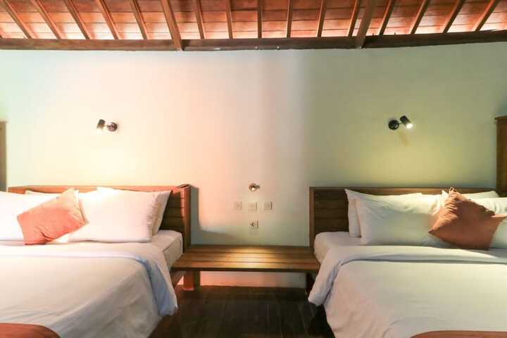 Room 15 of 51