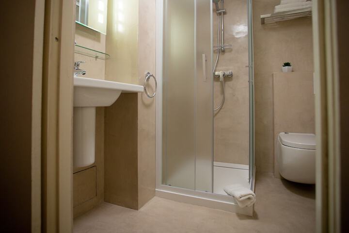 Bathroom Interior Photo