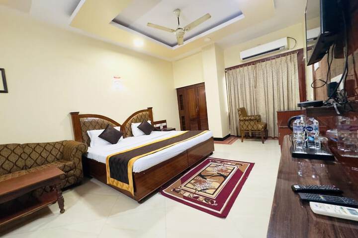 Room 6 of 46